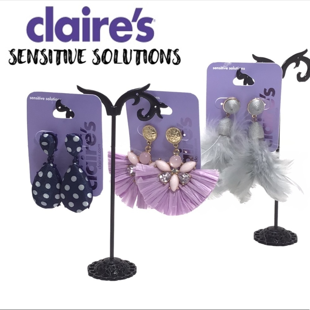 (3) Claire’s Fashion Feather Dangle Earrings- L8